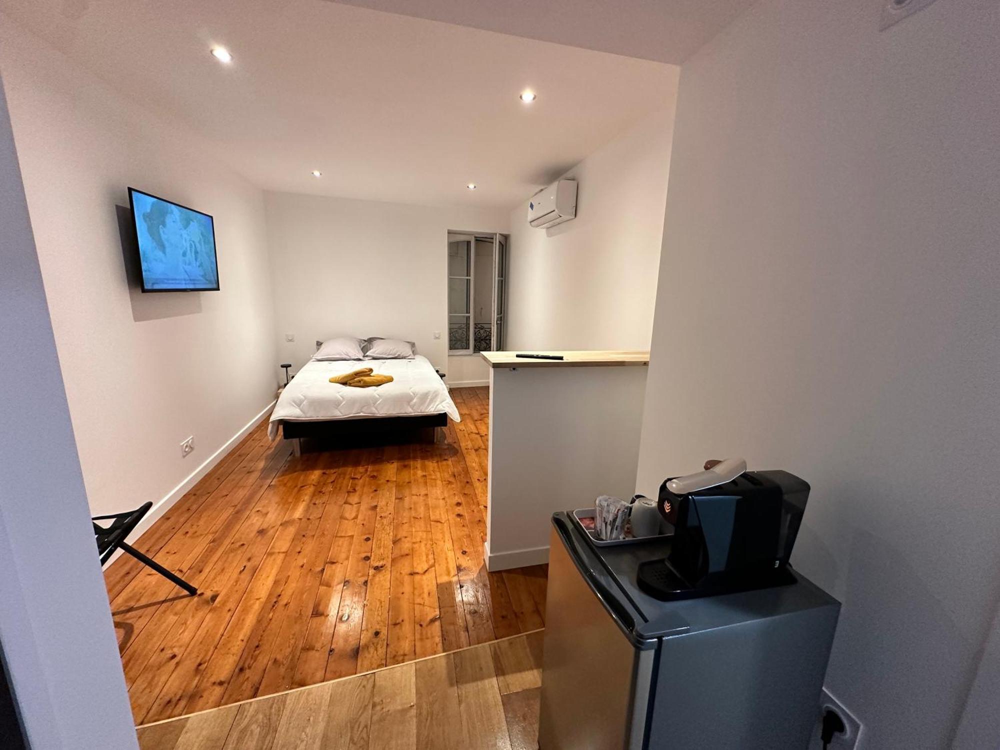 Chambre2 Face Au Donjon Пон Екстер'єр фото